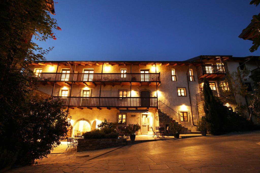 Boutique Hotel Dvor Dobrovo Exterior foto